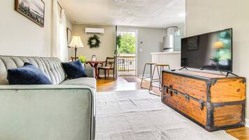 House (1 Bedroom) | Interior