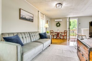 House (1 Bedroom) | Front of property - 4 Mi to Nolichucky River: Apt w/ Shared Yard! (Greeneville)