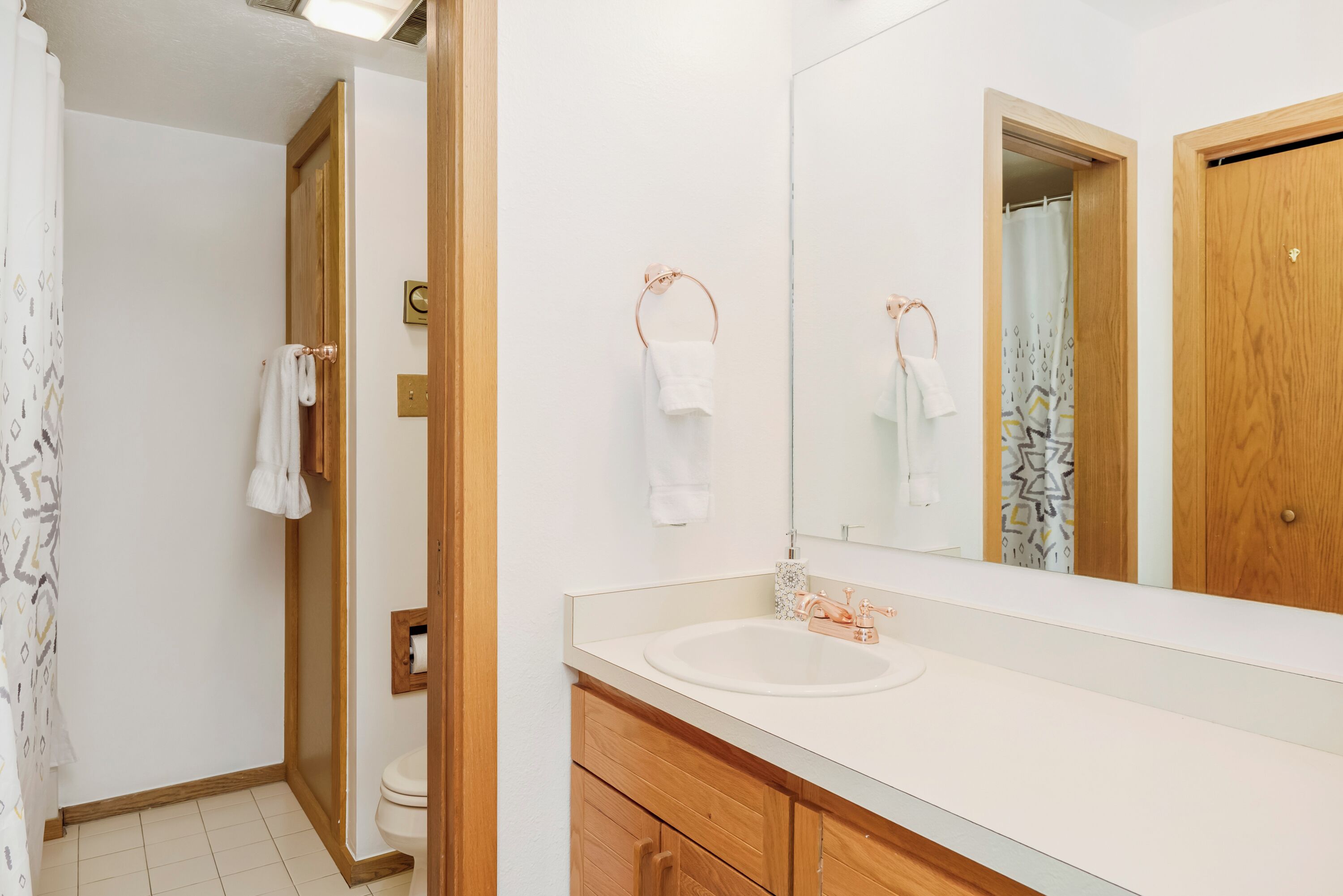 En-Suite Bathroom