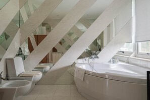 Maison | 4 chambres, Internet