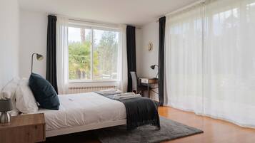 Villa | 4 bedrooms, Internet