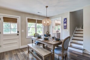 Dining - Seabrook Exclusives | 503 Tarpon Pond (Seabrook Island)