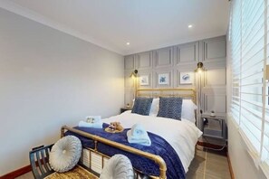 3 bedrooms, iron/ironing board, travel cot, free WiFi