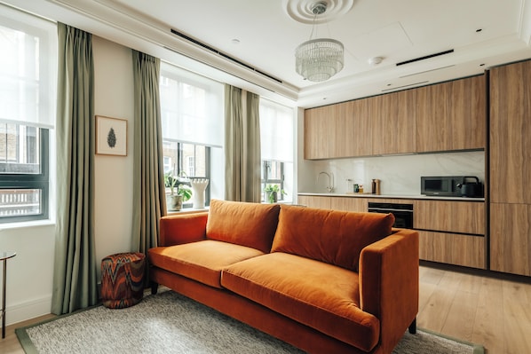 Departamento Confort, 1 habitación | Cocina privada | Refrigerador, microondas, horno y parrilla de estufa