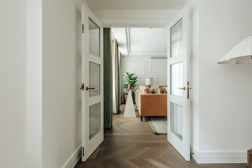 Claridge House by SLO