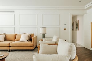 Deluxe Apart Daire, 2 Yatak Odası, Mutfak, Şehir Manzaralı | Oturma alanı