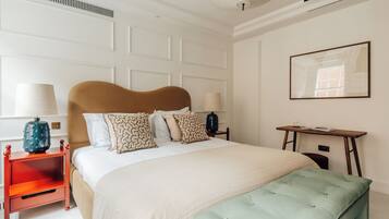 Deluxe Apartment, 2 Bedrooms, Kitchen, City View | 2 bedrooms, Egyptian cotton sheets, premium bedding, pillow-top beds