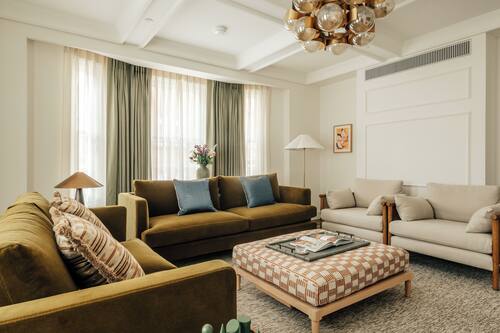Luxury Apartment, 3 Bedrooms, Kitchen, City View | Living area