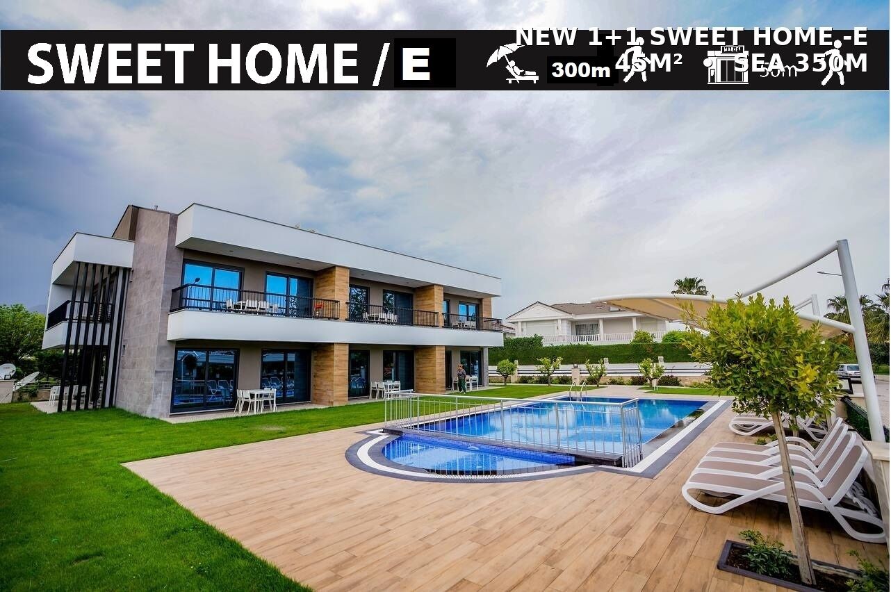 Sweet Home Apartments E | 1 bedroom, premium bedding, in-room safe, desk