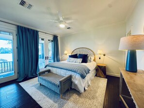 6 makuuhuonetta, työpöytä, silitysrauta/-lauta, ilmainen Wi-Fi