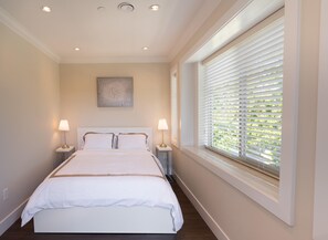 4 bedrooms