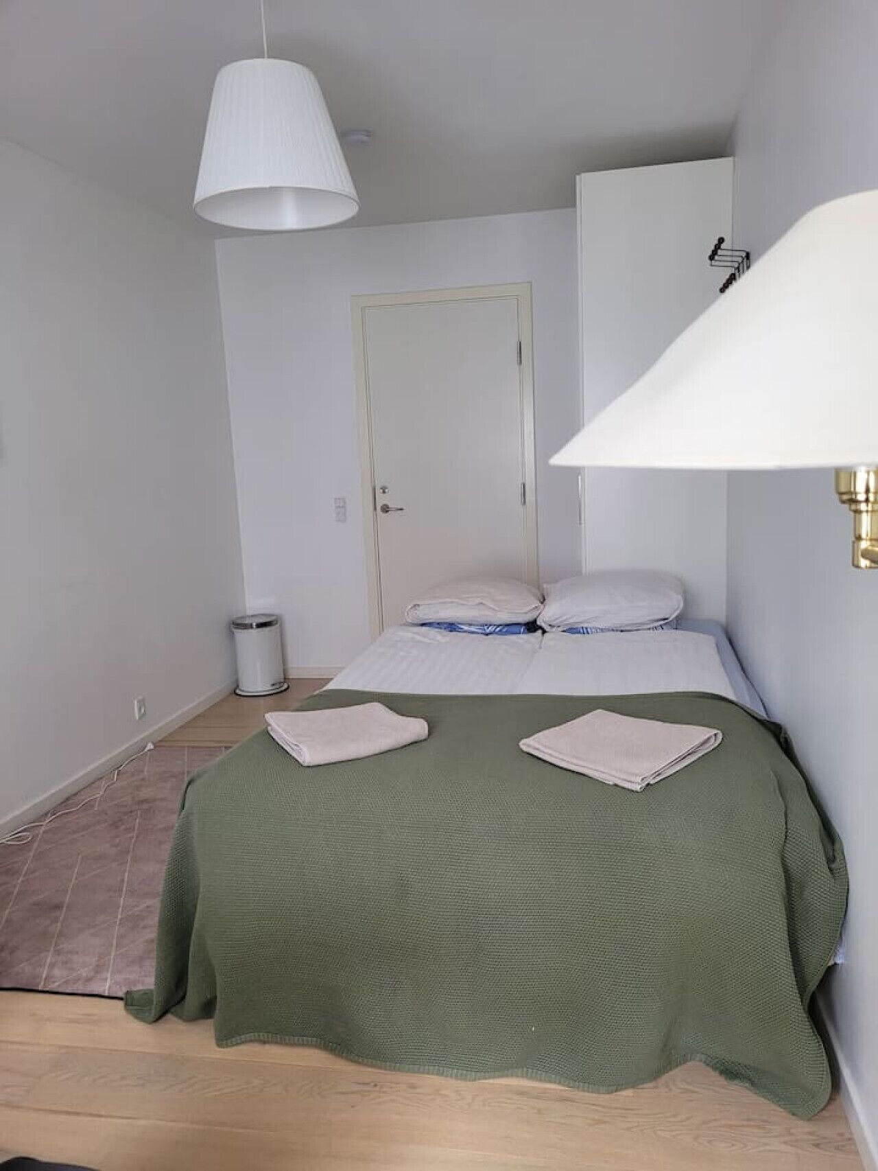 1 camera, una scrivania, ferro/asse da stiro, Wi-Fi