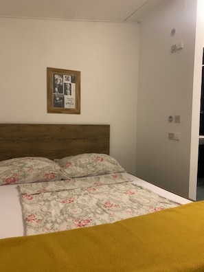 Economy tweepersoonskamer | Gratis wifi, beddengoed