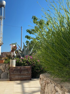 Exterior detail - Hostel Kantun (Punat)