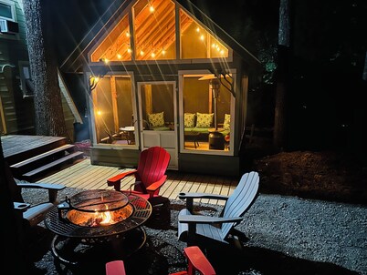 Family Retreat at Kentucky Lake • Float On Inn • Pets Welcome