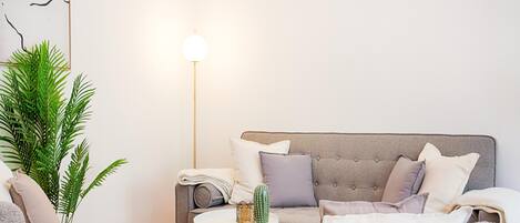 Apartment | Living room