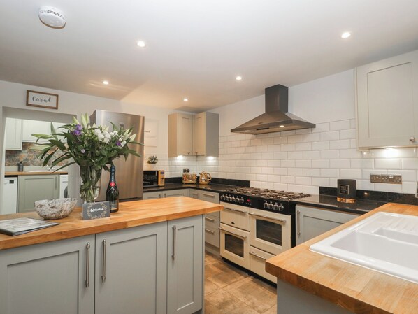 Lavavajillas, utensilios de cocina