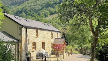 Cottage | Outdoor dining
