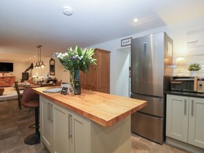 Dining - Graig Cottage (Newport)