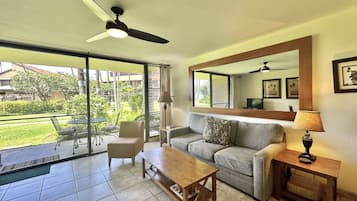 Condo, 1 Bedroom | Living area | Smart TV