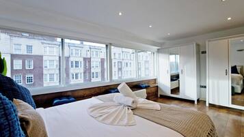 Apartment, City View | Iron/ironing board, free WiFi