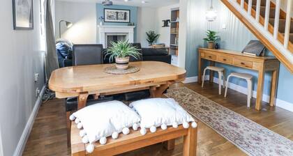 Corner Cottage