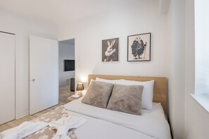 1 bedroom, iron/ironing board, travel cot, free WiFi