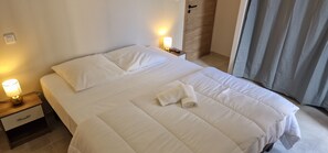 3 Schlafzimmer, Bügeleisen/Bügelbrett, WLAN, Bettwäsche