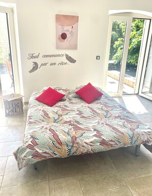 1 chambre, Wi-Fi gratuit, draps fournis