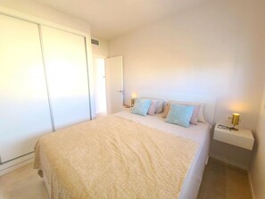 3 Schlafzimmer, Bügeleisen/Bügelbrett, Internetzugang