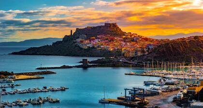 Large Seaside Apartment With Patio