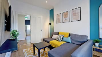 Apartment | Living area