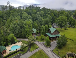 Exterior - Sunrise in the Cove | Modern, Pet-Friendly w. Private Heated Pool (Sevierville)
