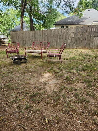 Charming 2-bedroom house with WiFi, AC in wonderful Kannapolis