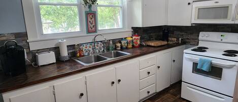 Microones, forn i placa de cuina