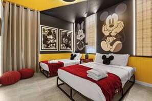 9 chambres, fer et planche à repasser, Wi-Fi, draps fournis