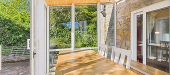 Host Stay Stone Crop Cottage