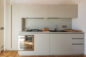 公寓 (2 Bedrooms) | 私人厨房 | 烤箱、炉灶、意式浓缩咖啡机、厨具/餐具