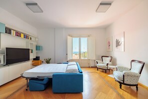 Apartment (2 Bedrooms) | 2 bedrooms, laptop workspace, bed sheets - Terrazza Aphrodite by Napoliapartments (Salerno)