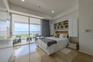 1 habitación, tabla de planchar con plancha y acceso a internet
