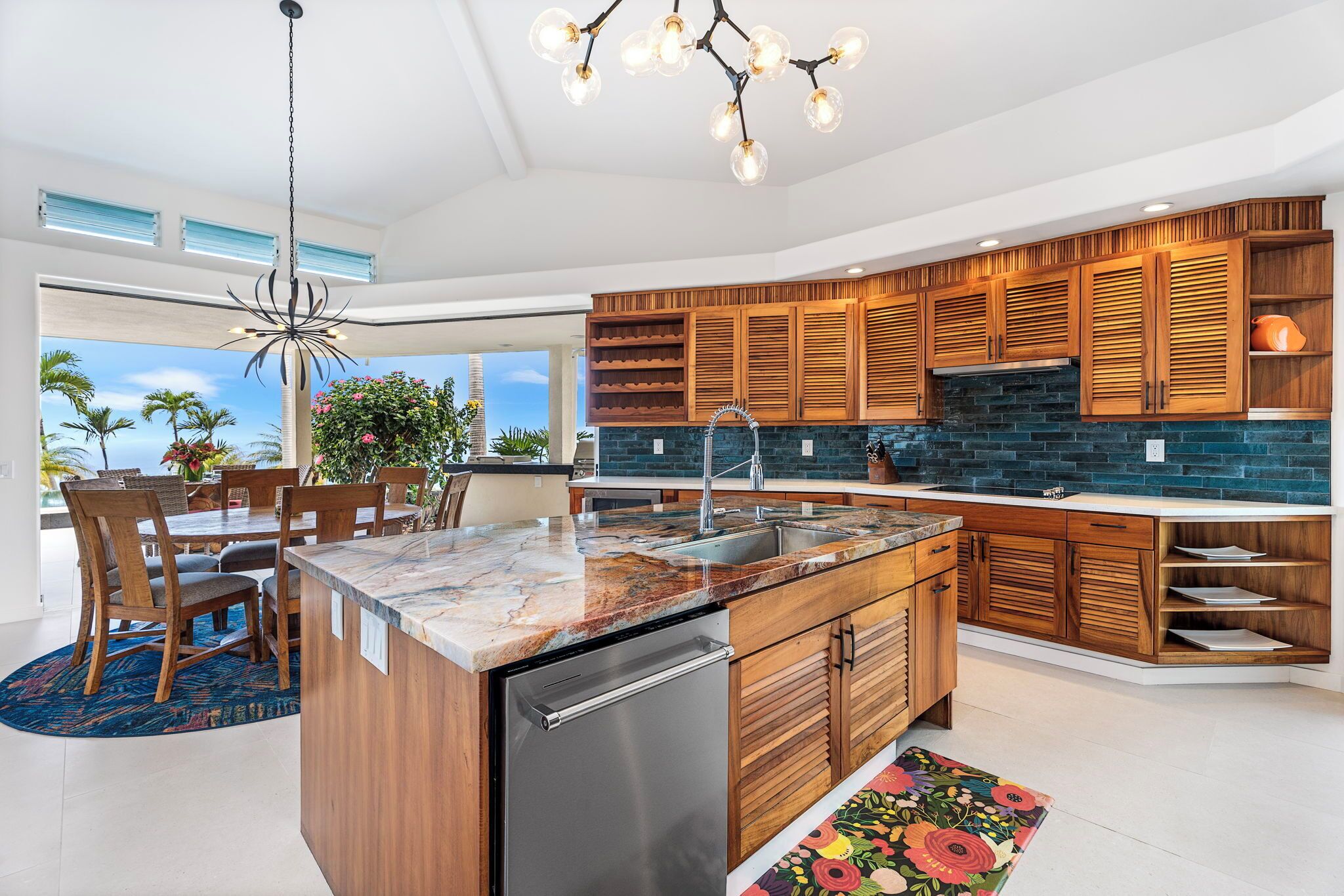 Oven, coffee/tea maker, cookware/dishes/utensils