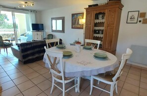 Dining - Appartement avec piscine dans le Golfe de Saint Tropez  (La Garde-Freinet)