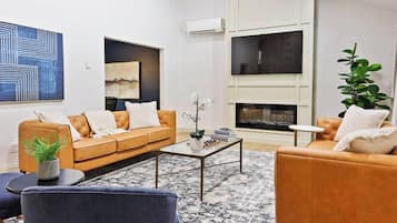 Smart TV, fireplace, offices, computer monitors