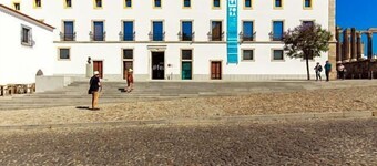 Heaven Inn Suites & Terrace