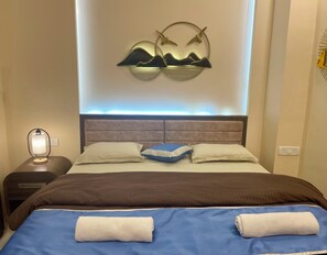 Doppelzimmer | Bügeleisen/Bügelbrett, kostenloses WLAN