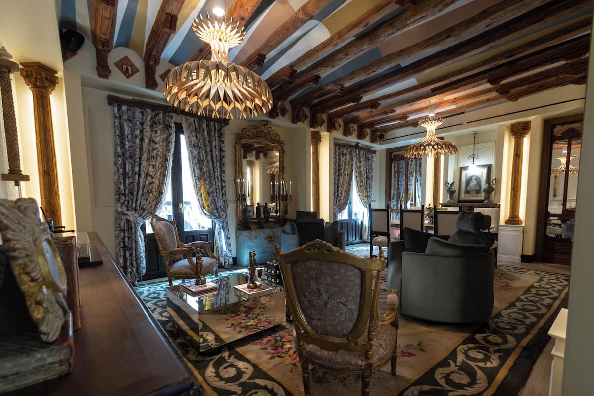 Suite Studio Luxe, vue ville | Coin séjour