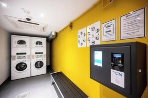 Interior - Staycity Aparthotels Paris la Defense (Courbevoie)