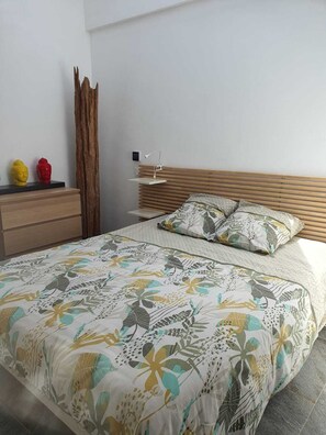 3 habitaciones, tabla de planchar con plancha y wifi gratis 