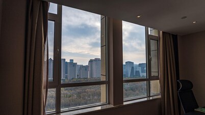 Madison Hotel Xining Hailu New District