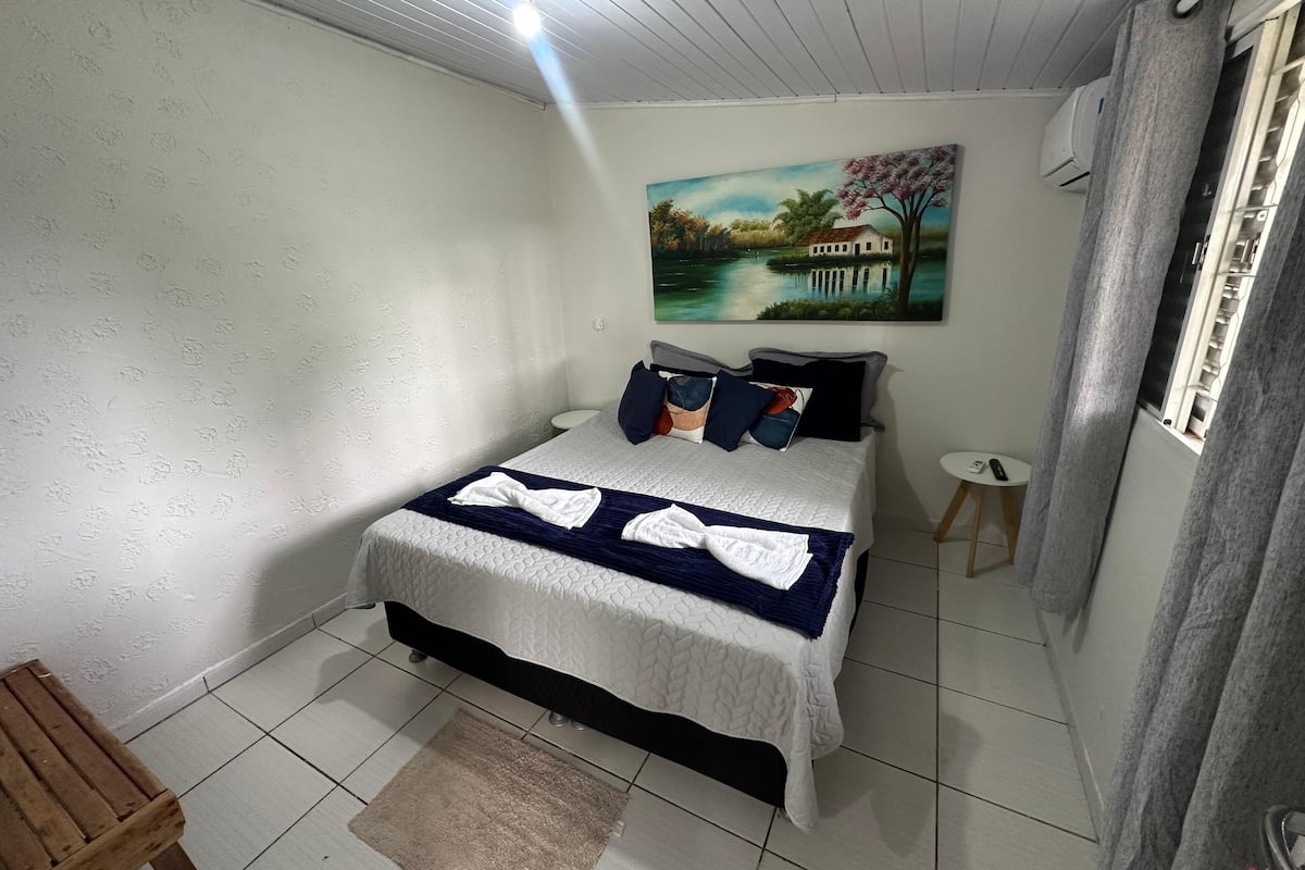 Basic Room, Garden View